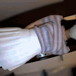 【続編】【スカートの中の秘密】肉厚尻女子のTバック丸見え歩行☆クレバスのようなパックリ割れ目！のサムネイル画像