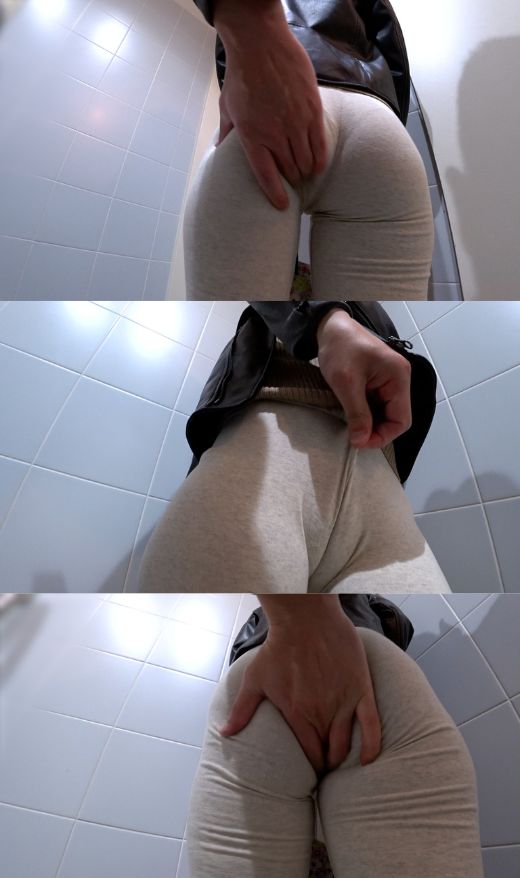 着衣の上からヒップの柔らかさを堪能する至福の瞬間